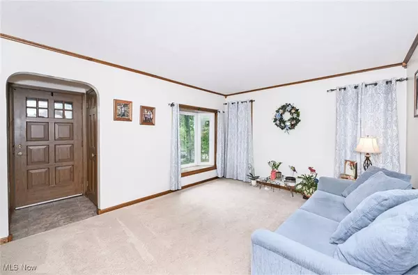 Independence, OH 44131,5016 E Pleasant Valley RD