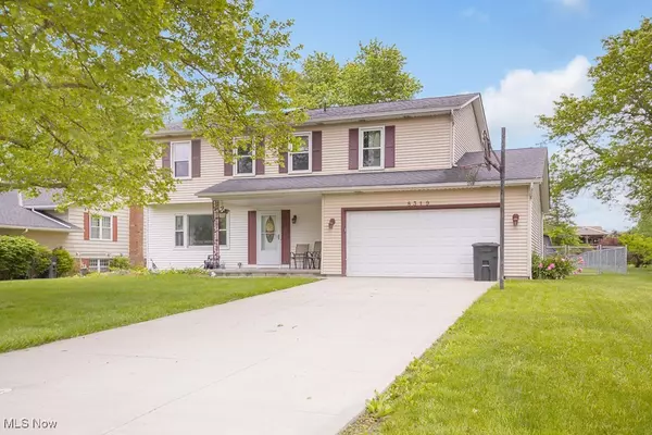 Strongsville, OH 44149,8319 Lorraine DR