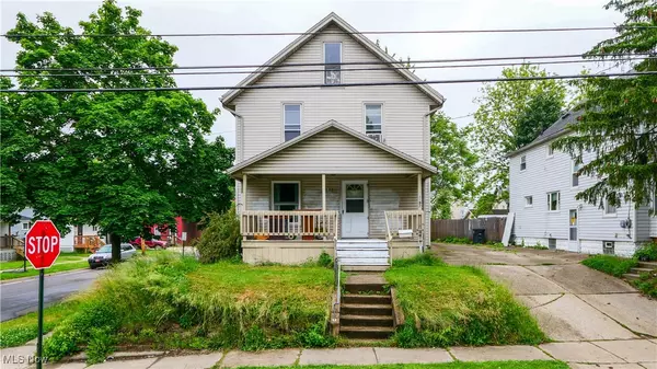 1197 Carey AVE, Akron, OH 44314