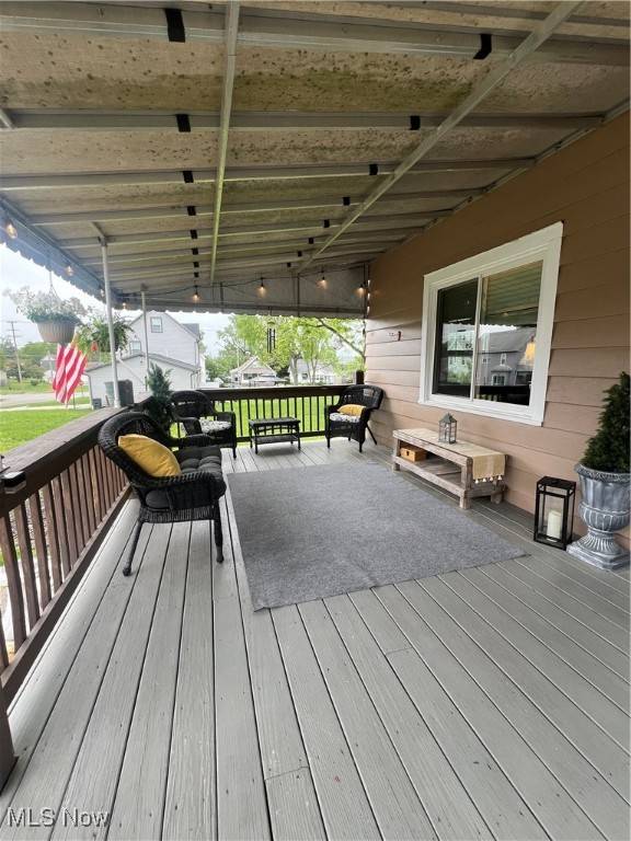 Struthers, OH 44471,724 8th ST