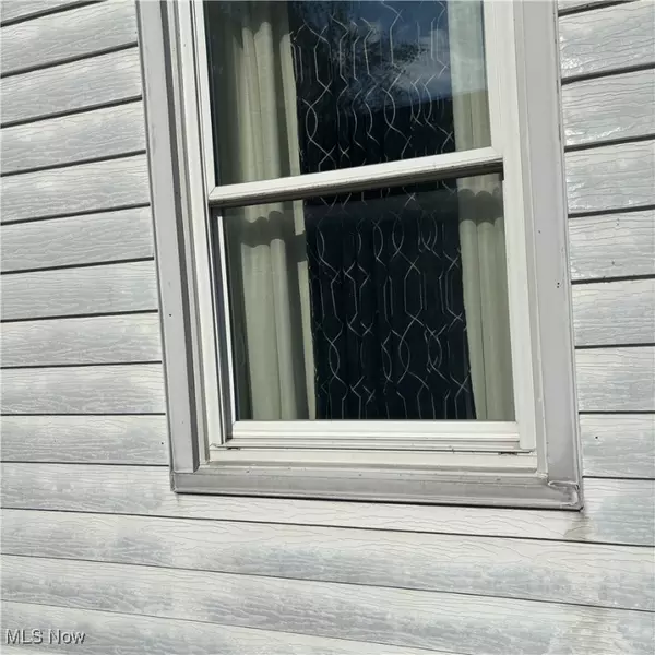 Lorain, OH 44052,1322 W 9th ST