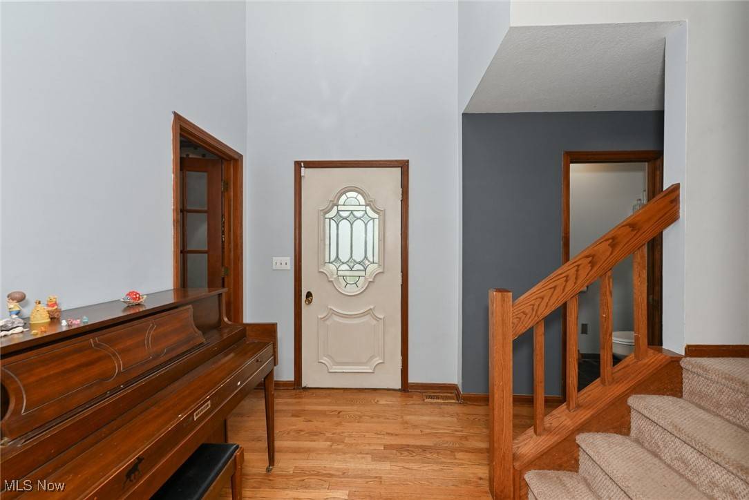 Medina, OH 44256,1057 Ty DR