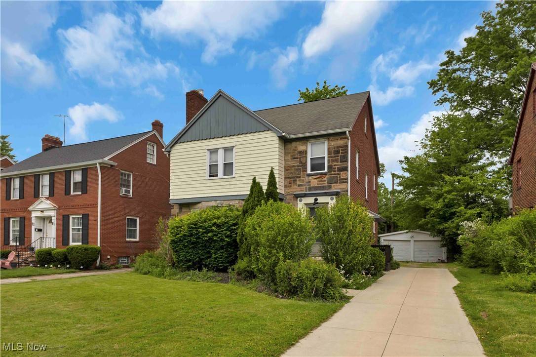 Cleveland Heights, OH 44112,3385 Rosedale RD