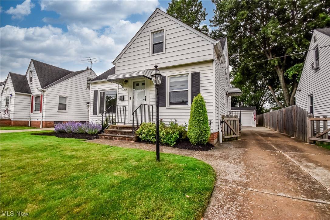 Mayfield Heights, OH 44124,1400 Sunset RD