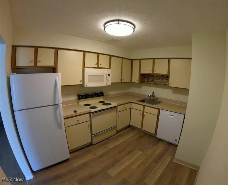 Parma Heights, OH 44130,6395 Princeton CT #203H