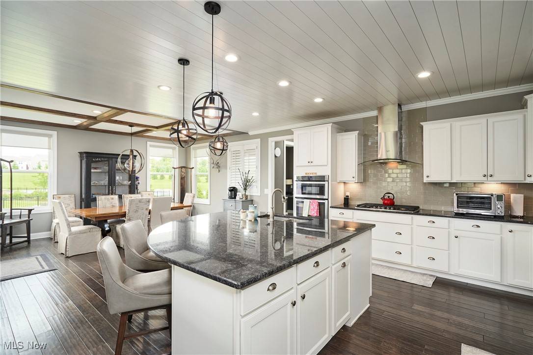 Copley, OH 44321,30 Harvester DR