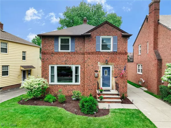 3841 Bethany RD, University Heights, OH 44118