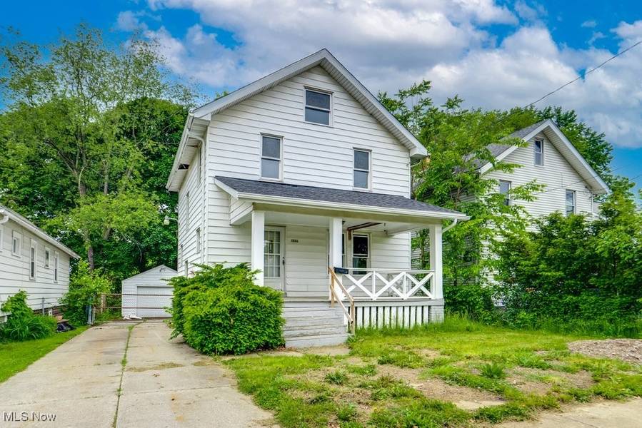 1866 17th ST SW, Akron, OH 44314