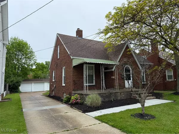 Euclid, OH 44117,22561 Chardon RD