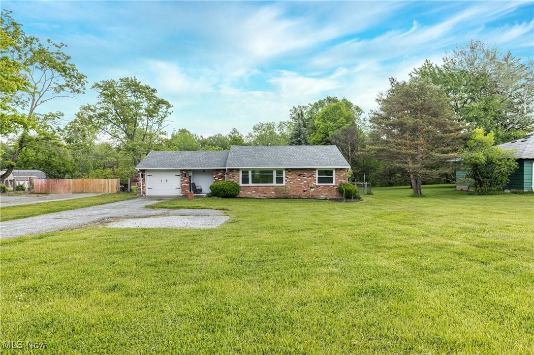 14607 State RD, North Royalton, OH 44133