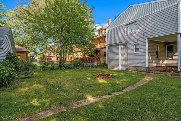 Massillon, OH 44646,832 Wellman AVE SE