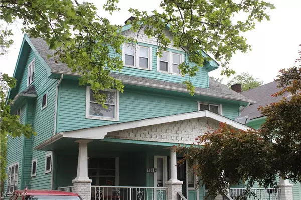 East Cleveland, OH 44112,13413 Graham RD