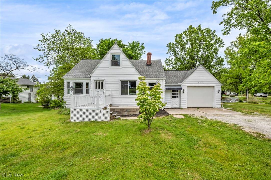 8355 Eagle RD, Kirtland, OH 44094