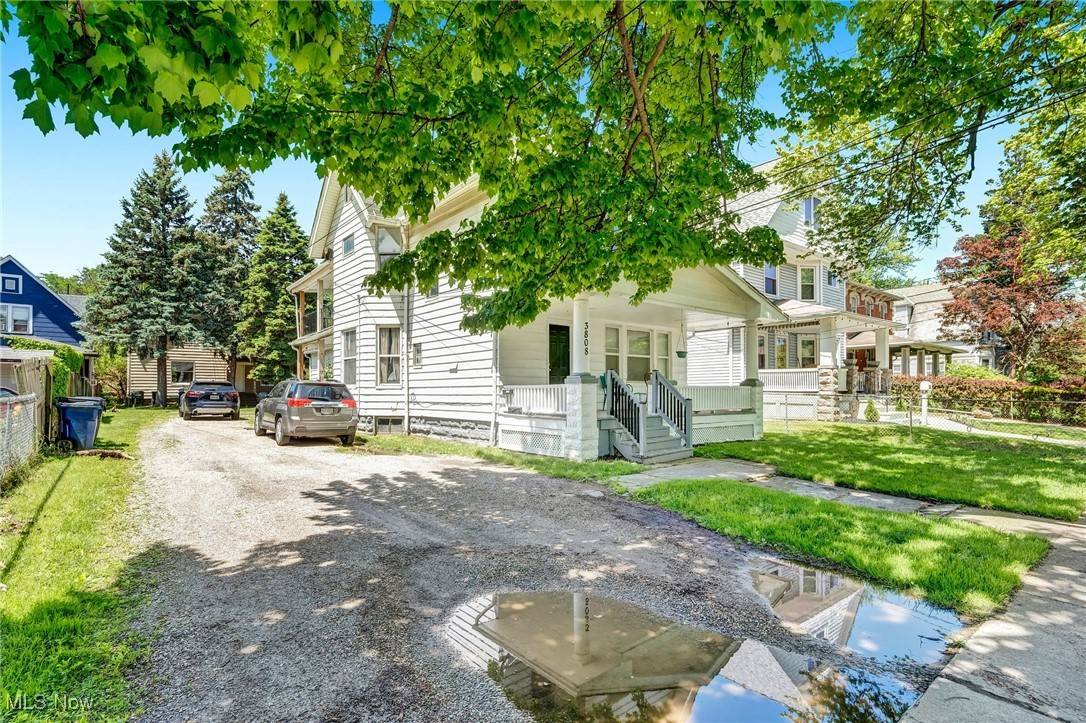 Cleveland, OH 44109,3808 W 33rd ST
