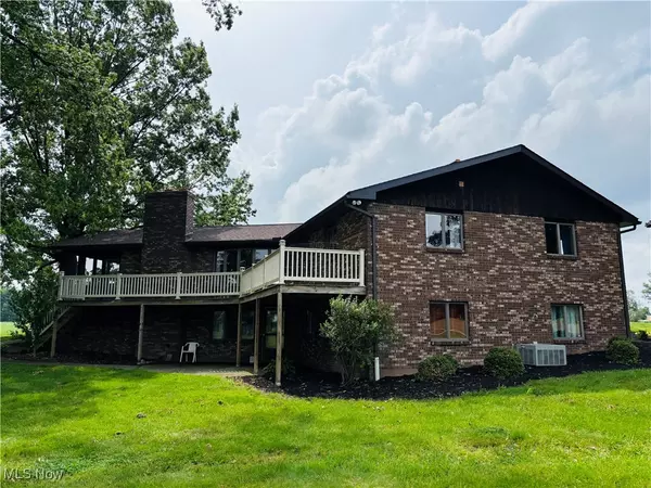 Sterling, OH 44276,6471 Easton RD