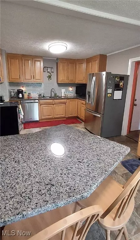 Seven Hills, OH 44131,550 E Pleasant Valley RD