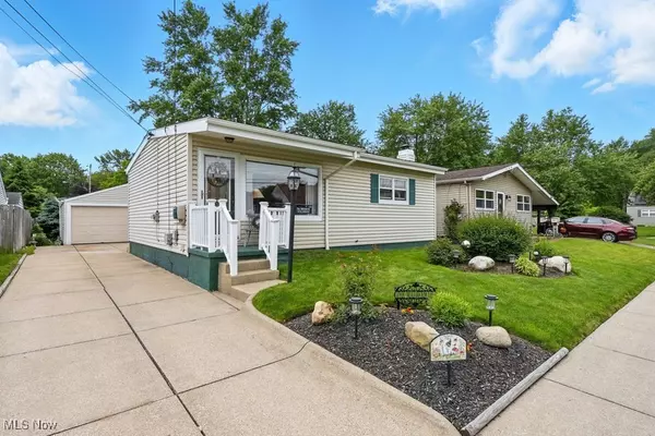 1152 Winston ST, Akron, OH 44314