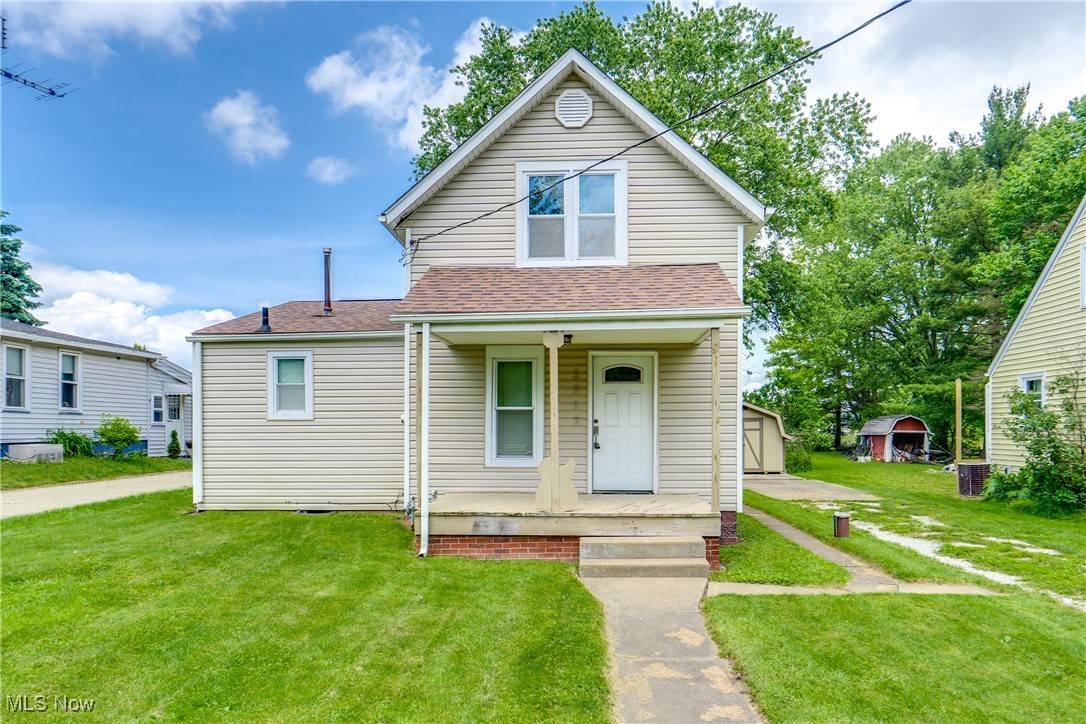 2717 Prospect ST NE, Canton, OH 44652