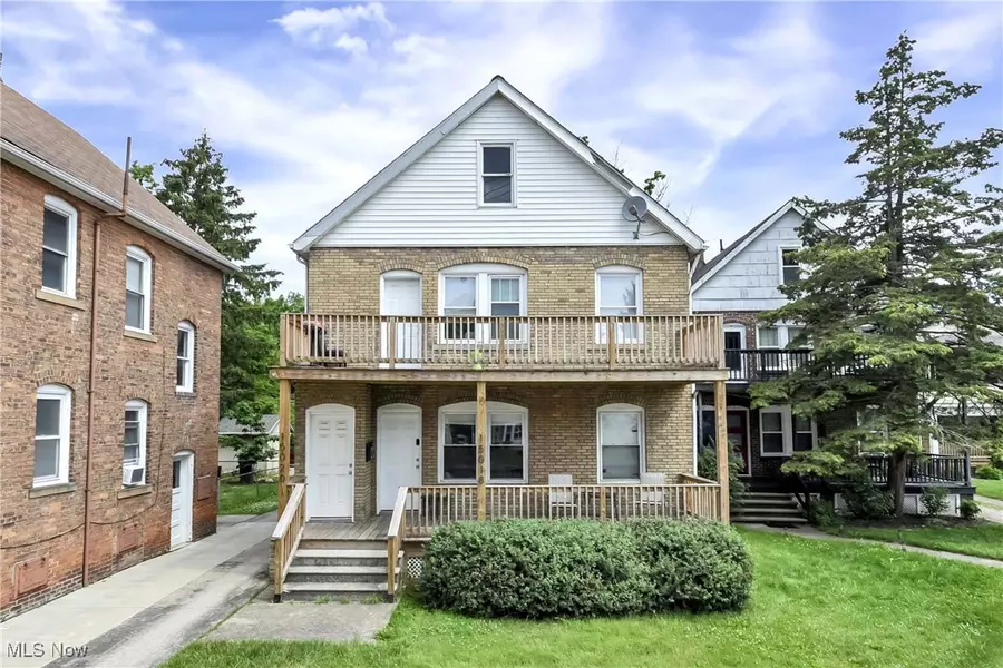 15018 Hilliard RD, Lakewood, OH 44107