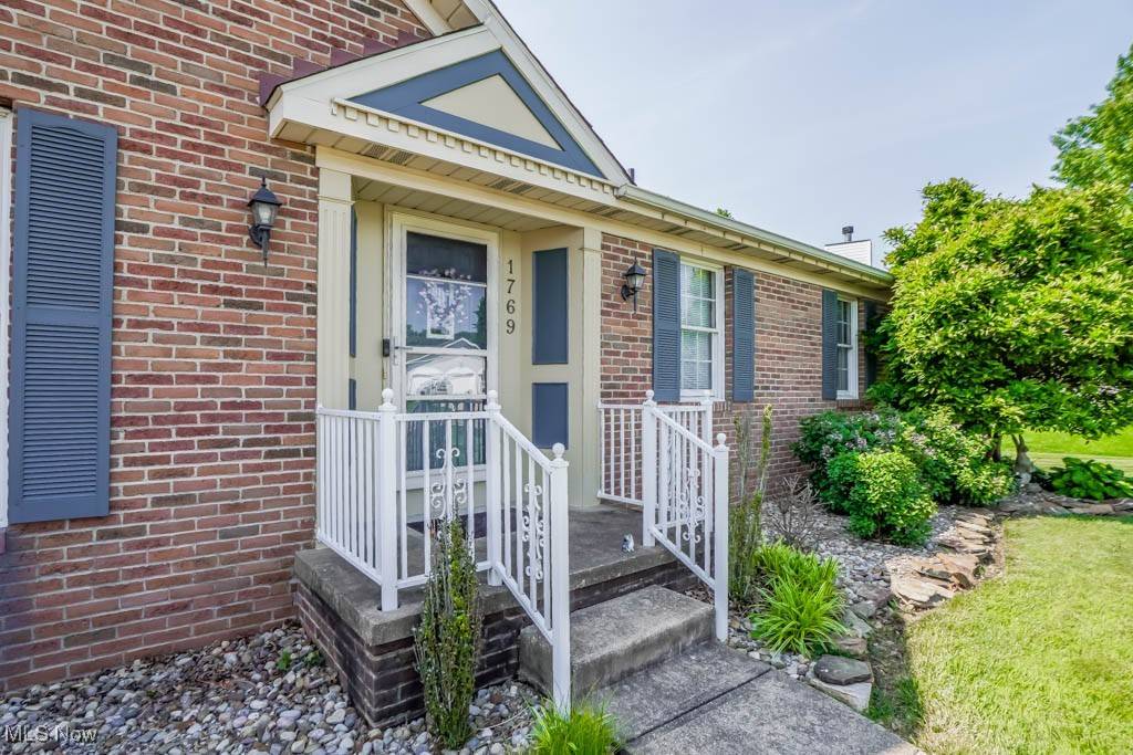 Massillon, OH 44646,1769 Clearbrook RD NW