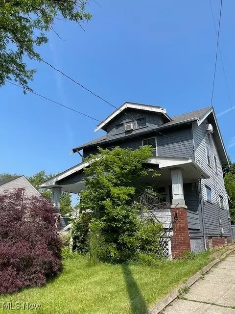 Cleveland, OH 44111,12612 North RD