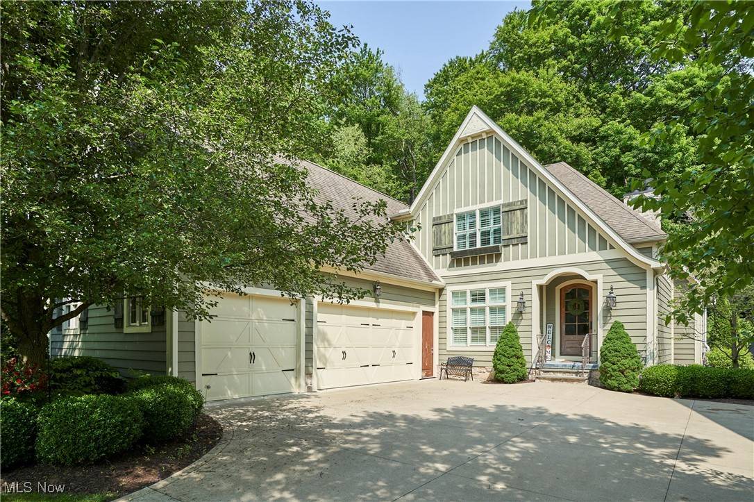 213 Provence Pointe, Akron, OH 44333
