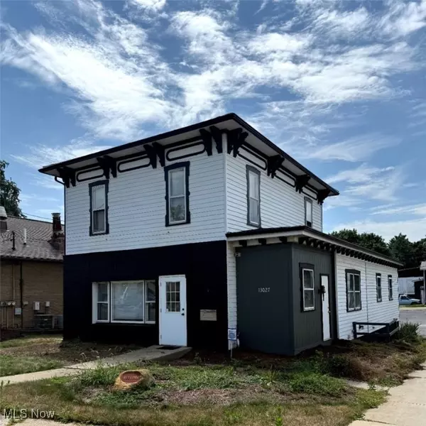 13027 and 3540 Cleveland and Edison AVE NW, Uniontown, OH 44685