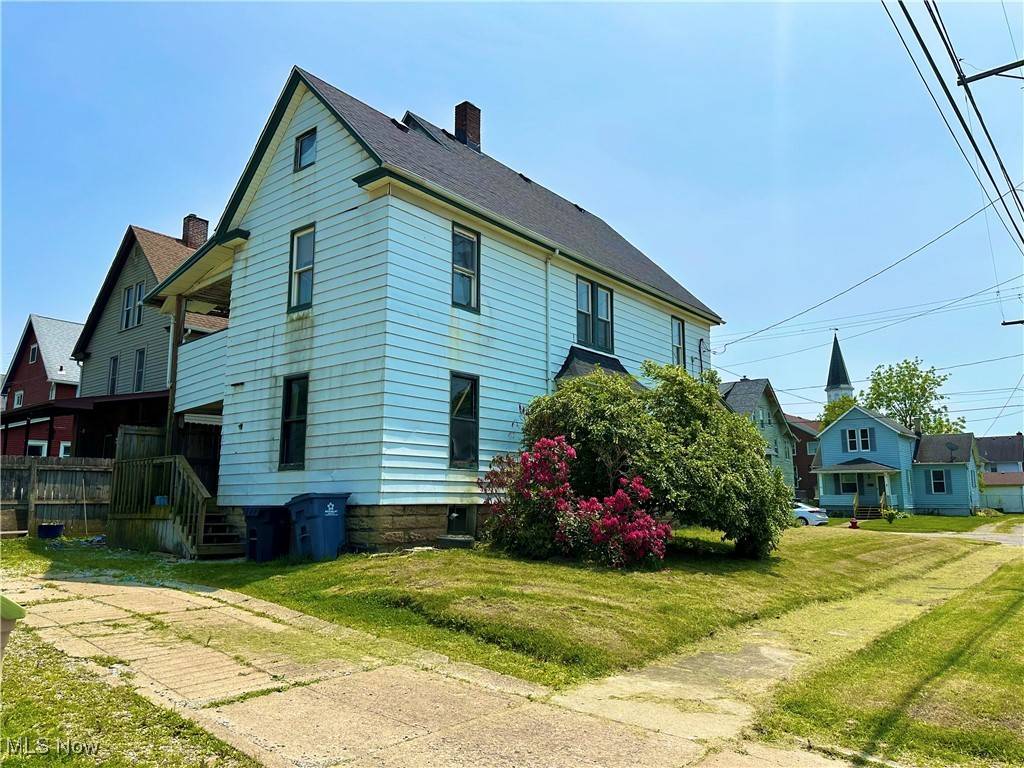 Girard, OH 44446,202 Prospect ST