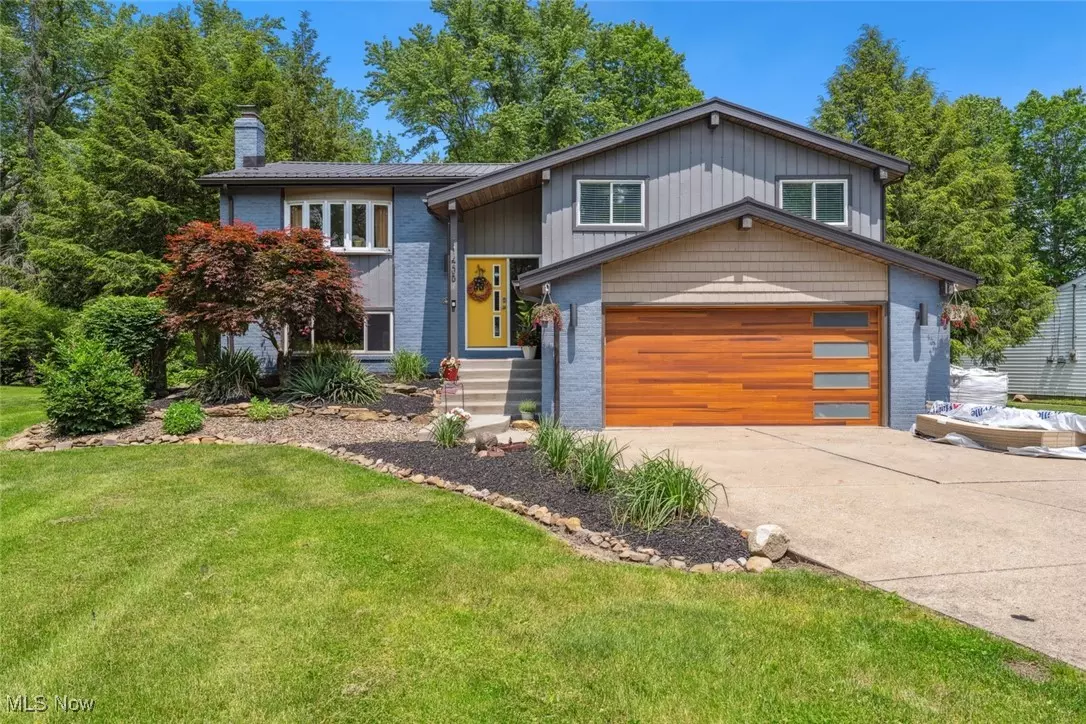 Brecksville, OH 44141,11435 Chippewa RD