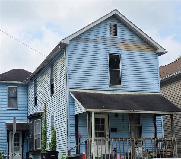 922 Ayers ST, Zanesville, OH 43701