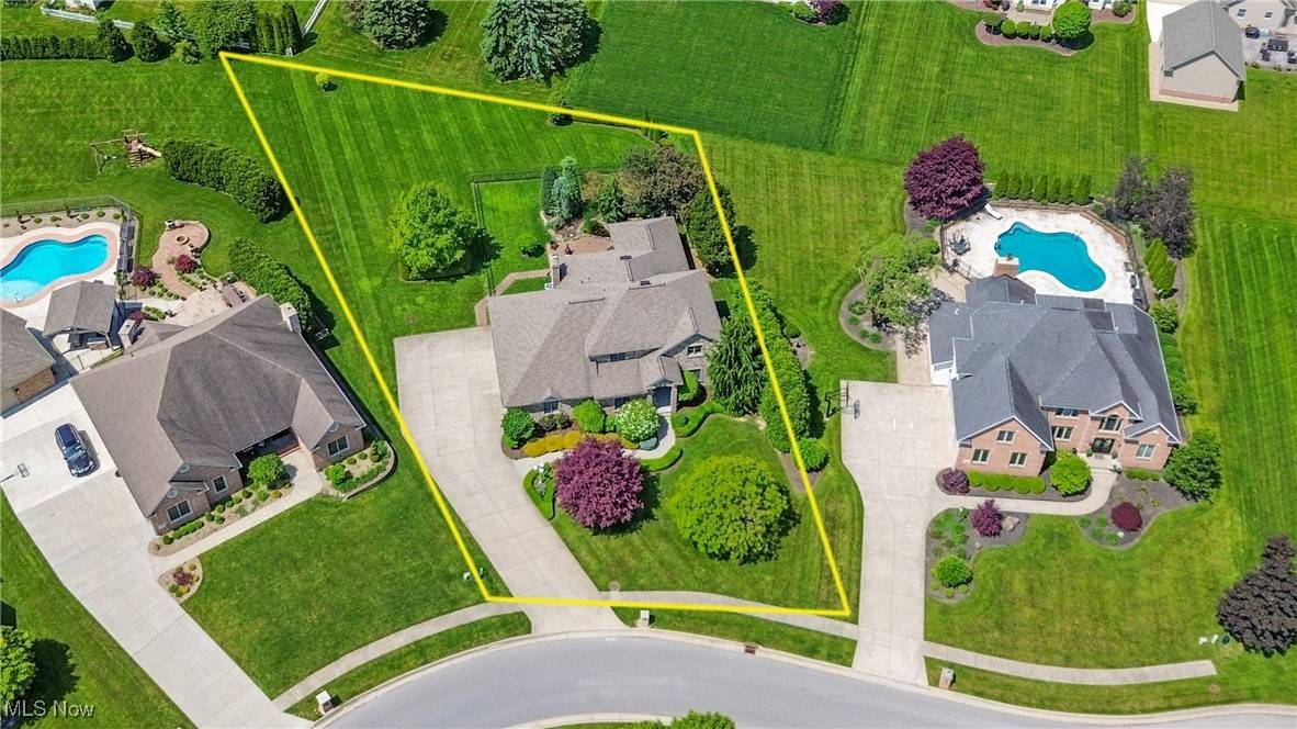 Poland, OH 44514,7878 Tuscany DR
