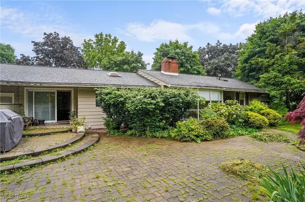 Hudson, OH 44236,311 W Streetsboro ST