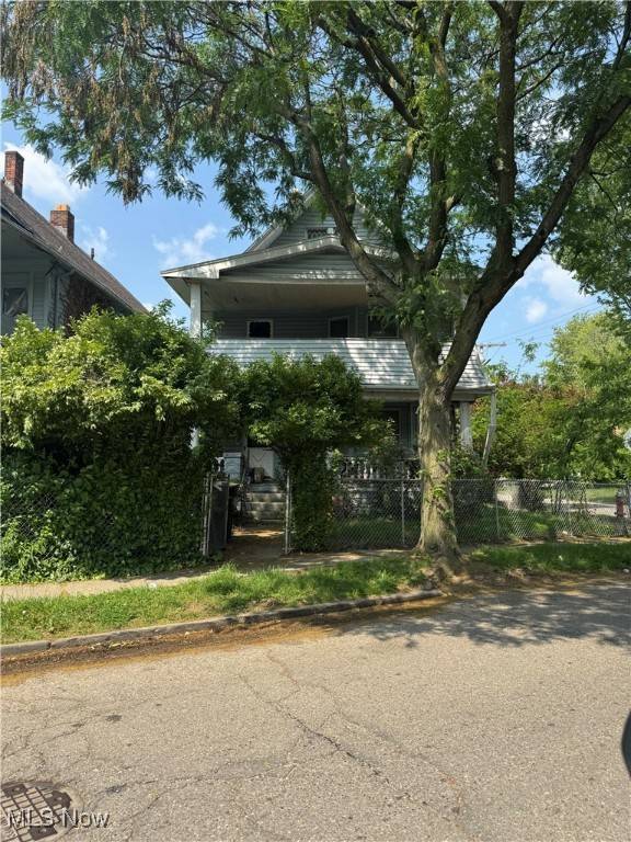 436 Cleveland RD, Cleveland, OH 44108