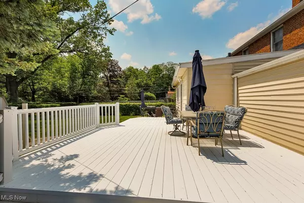 Lyndhurst, OH 44124,4852 Edsal DR