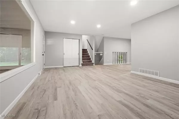 Ravenna, OH 44266,4232 Wilson RD