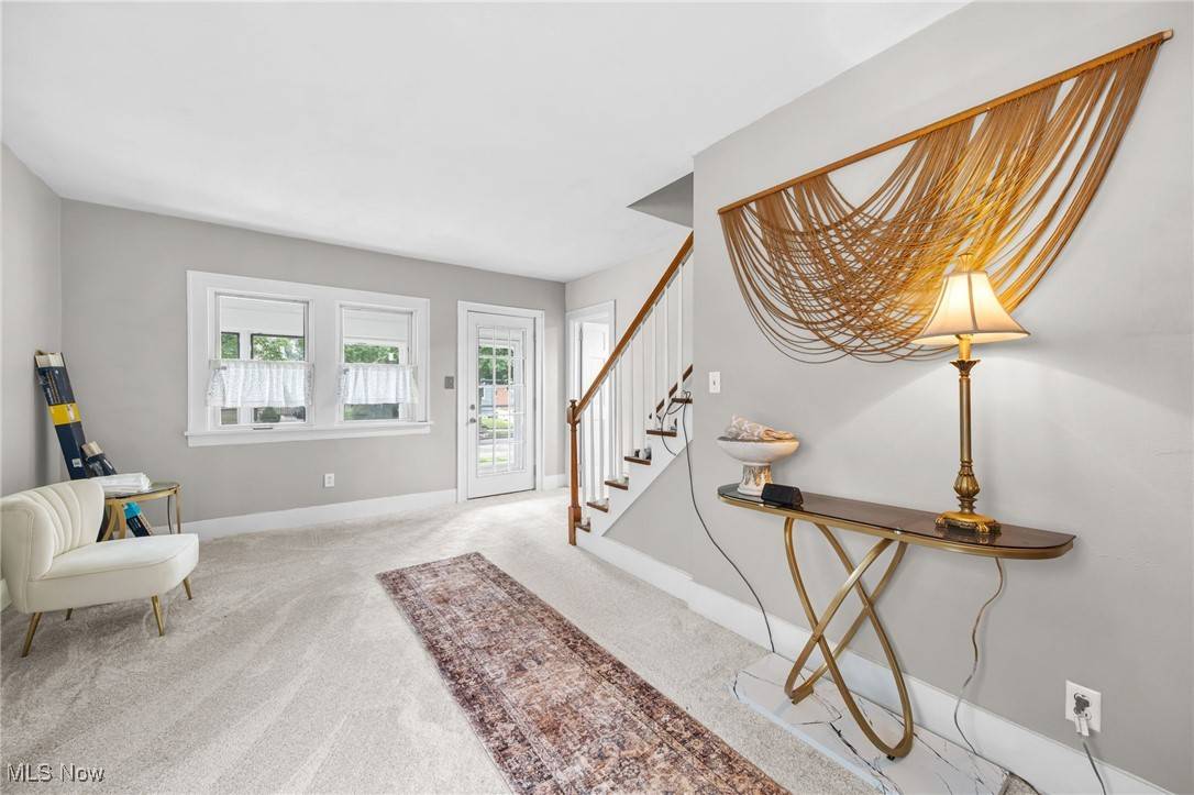 Akron, OH 44301,1228 Beardsley ST