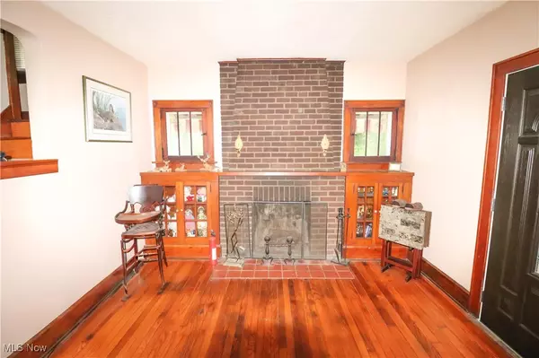 Wadsworth, OH 44281,450 Akron RD
