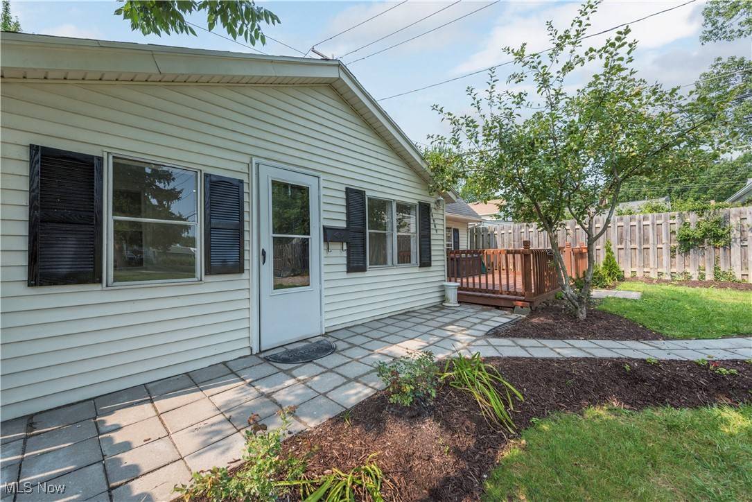 Fairview Park, OH 44126,20969 Stanford