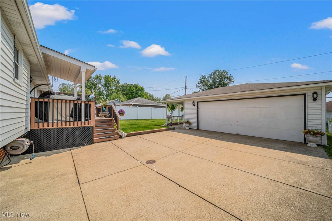 Wickliffe, OH 44092,1844 Ridgeview DR