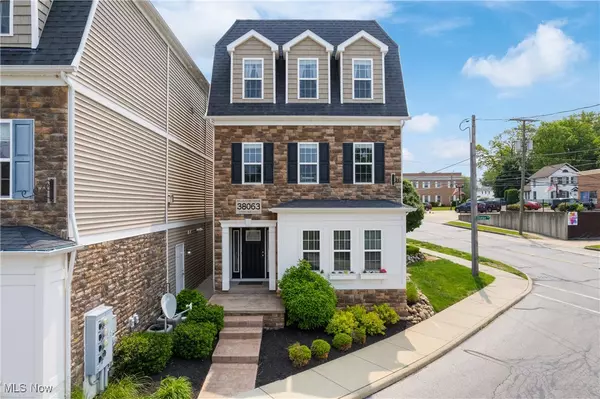 38063 Euclid AVE, Willoughby, OH 44094