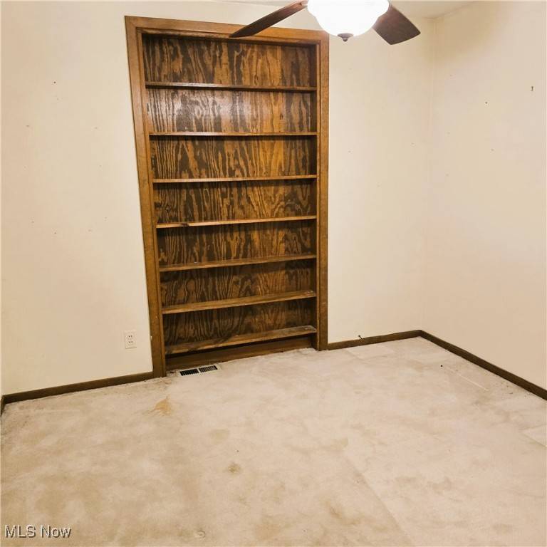 Brook Park, OH 44142,6470 Sandfield DR