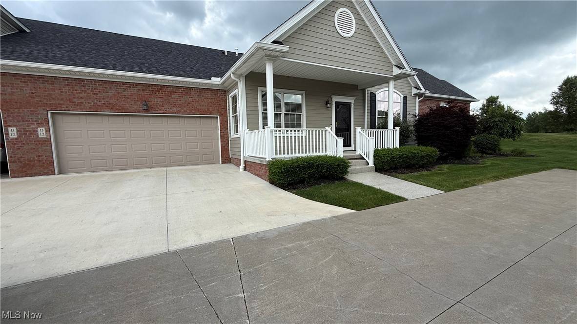 4300 Westford PL, Canfield, OH 44406