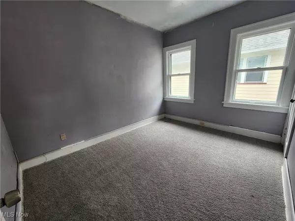 Cleveland Heights, OH 44112,820 Helmsdale RD #822