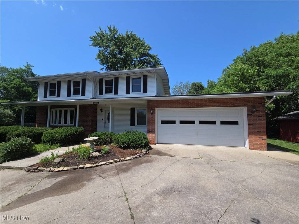 1025 S Ridge RD, Geneva, OH 44041