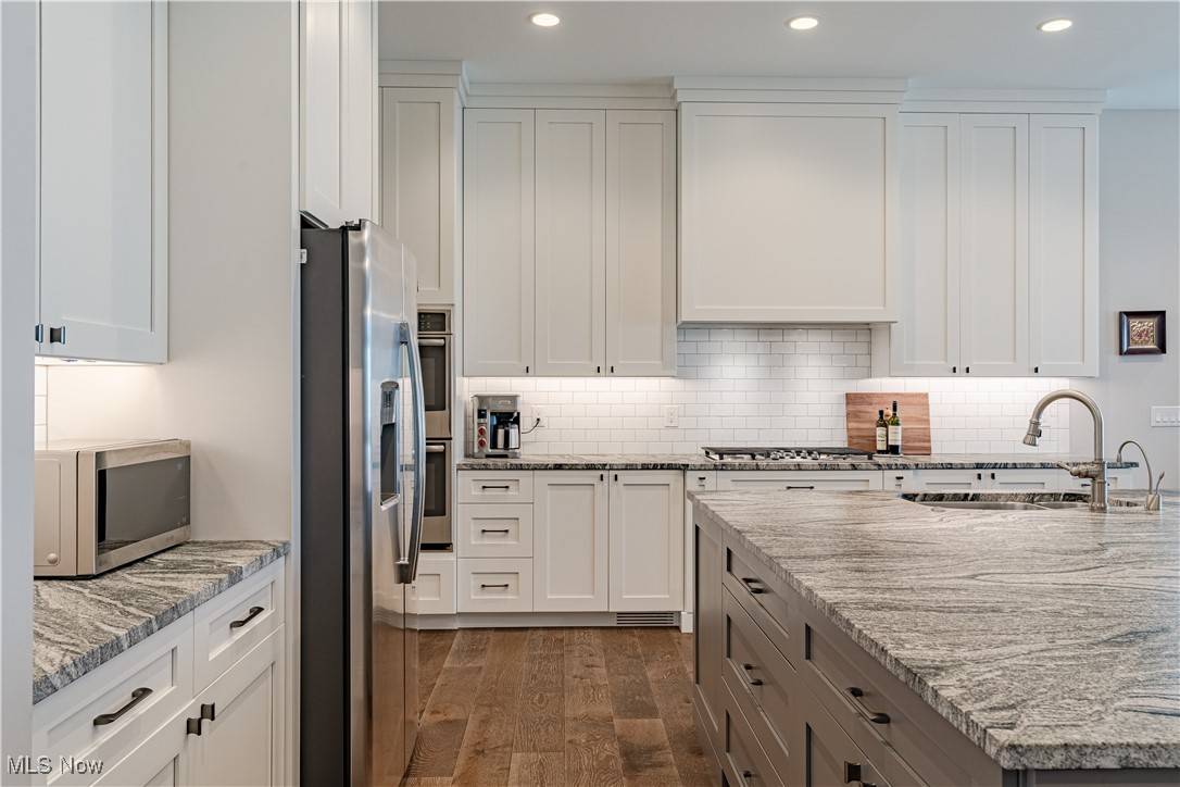 Mayfield Heights, OH 44124,109 Bridgeport WAY