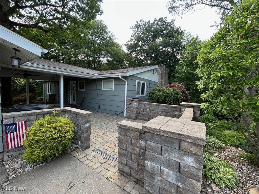 212 Coventry RD, Marietta, OH 45750