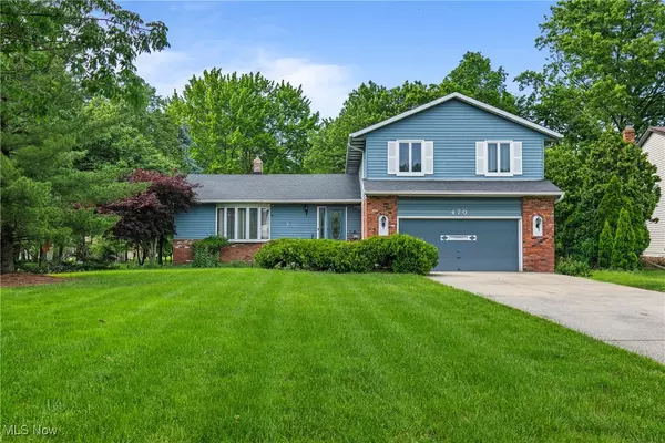 470 Celestia DR, Richmond Heights, OH 44143