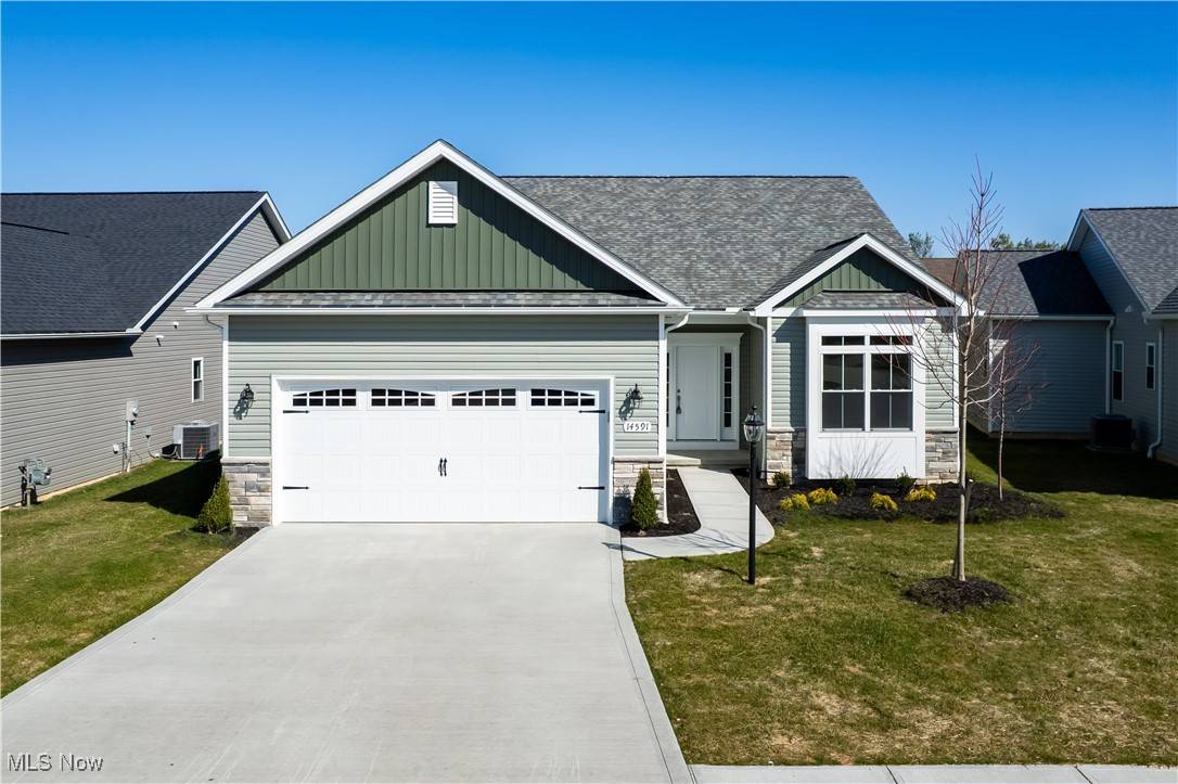 14591 Baywood LN, Strongsville, OH 44136