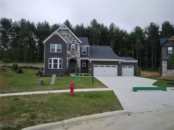 2843 Robert Gary CT, Medina, OH 44256