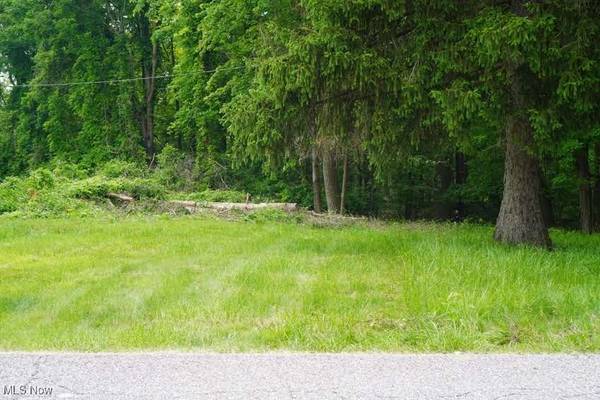 Oakwood Village, OH 44146,7228 Grove AVE